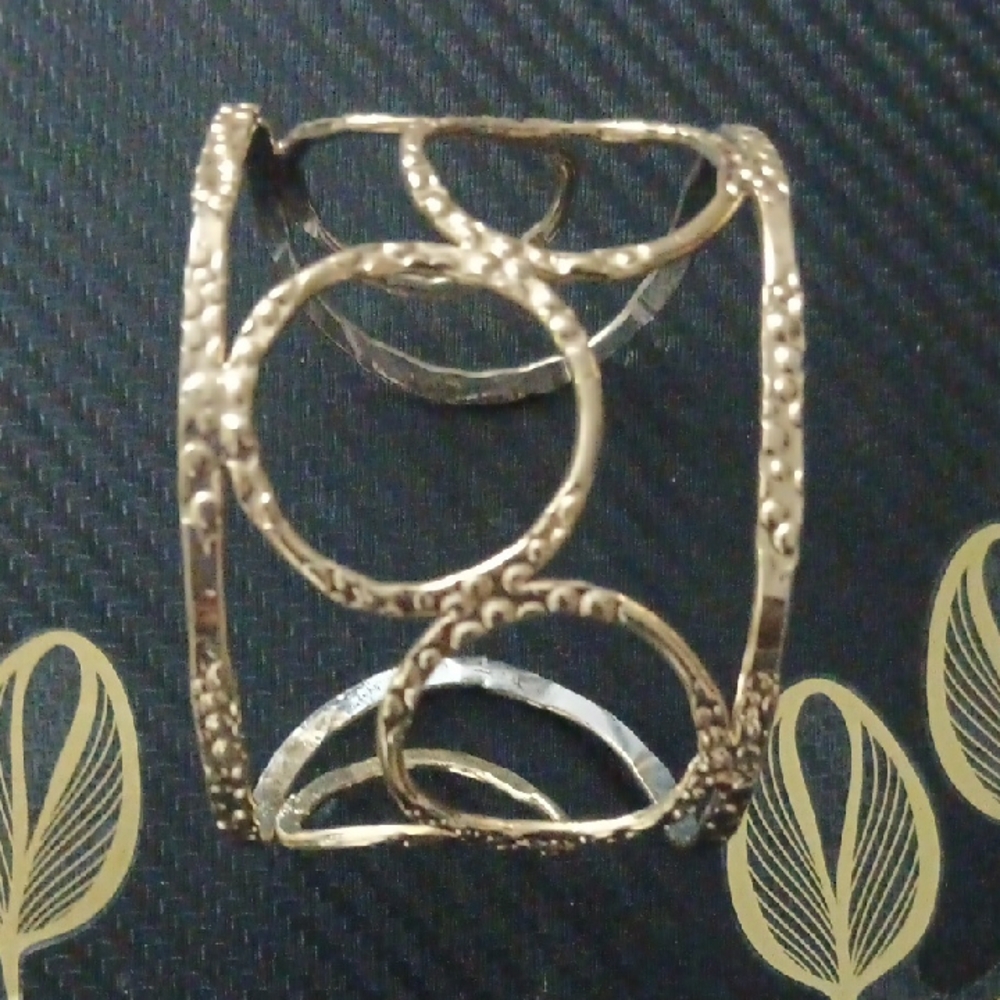 Elegant Gold-Tone Geometric Cuff